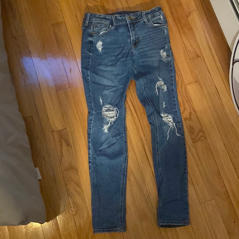 Dark wash skinny jeans